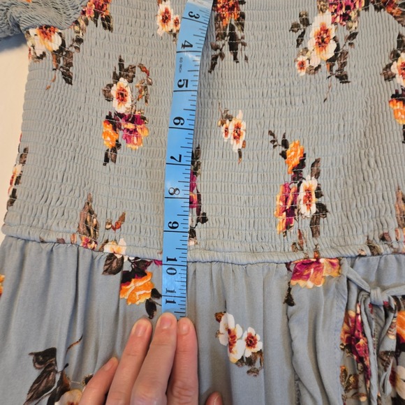 Xhilaration Blue Floral Smocked Off Shoulder Ruffle Hem Midi Dress Medium - Picture 10 of 11